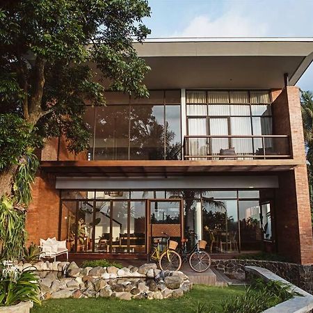 Yats Cocoon Villa Kaliurang Dış mekan fotoğraf